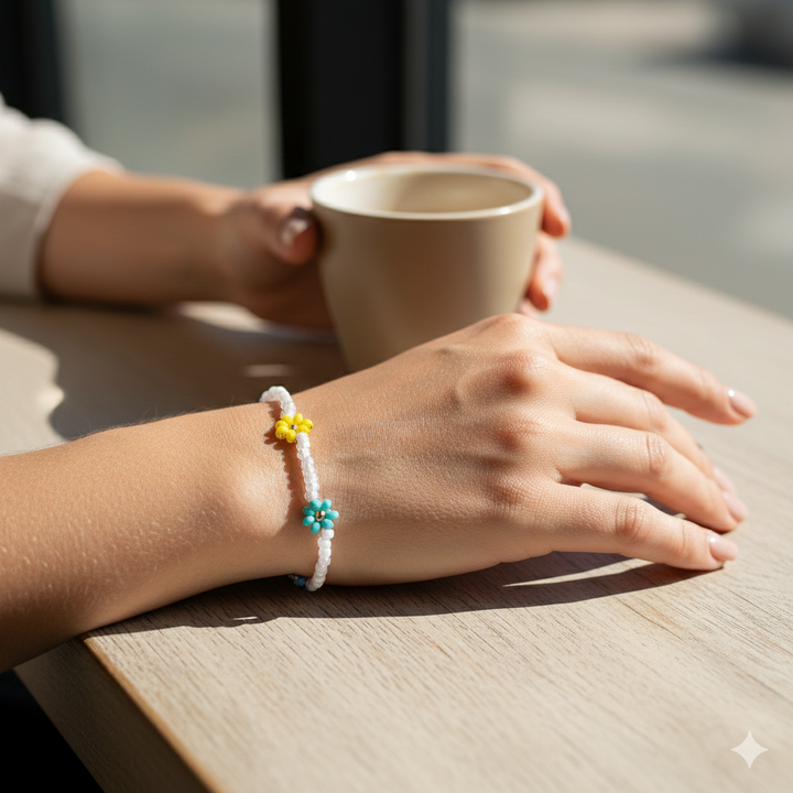 Daisy Seed Bead Flower Boho Bracelet - Guatemala-Bracelets-David (GU)-Lumily MZ Fair Trade Nena & Co Hiptipico Novica Lucia's World emporium