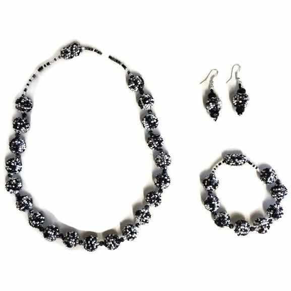 Shiva Magnetic Seed Bead Necklace - Guatemala-Jewelry-Lumily-Lumily MZ Fair Trade Nena & Co Hiptipico Novica Lucia's World emporium