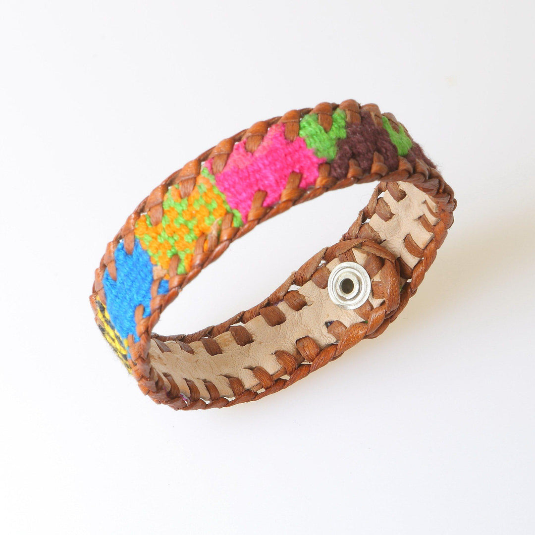 Chula Leather Snap-on Bracelet - Guatemala-Bags-Esteban (Guatemala Bags - GU)-Lumily MZ Fair Trade Nena & Co Hiptipico Novica Lucia's World emporium